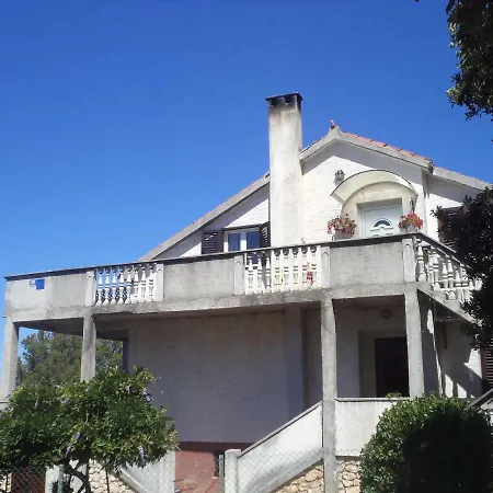 4 Apartament Kožino