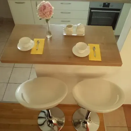 4 Appartement *